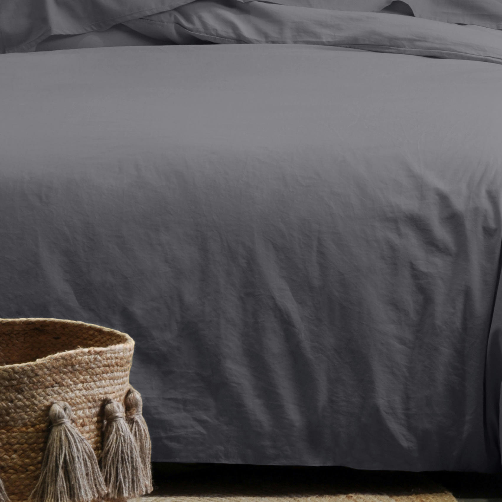 - Taie d'oreiller unie en coton bio ardoise 65x65 cm