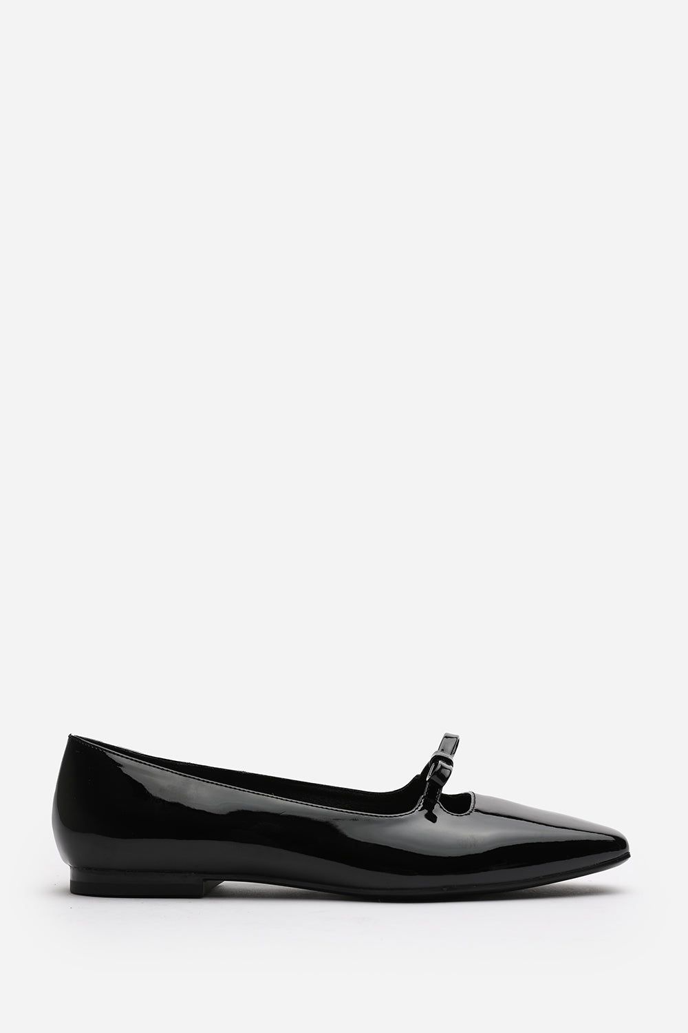Where's That From Jessica' Square Toe Ballet Flats With Knot Bow