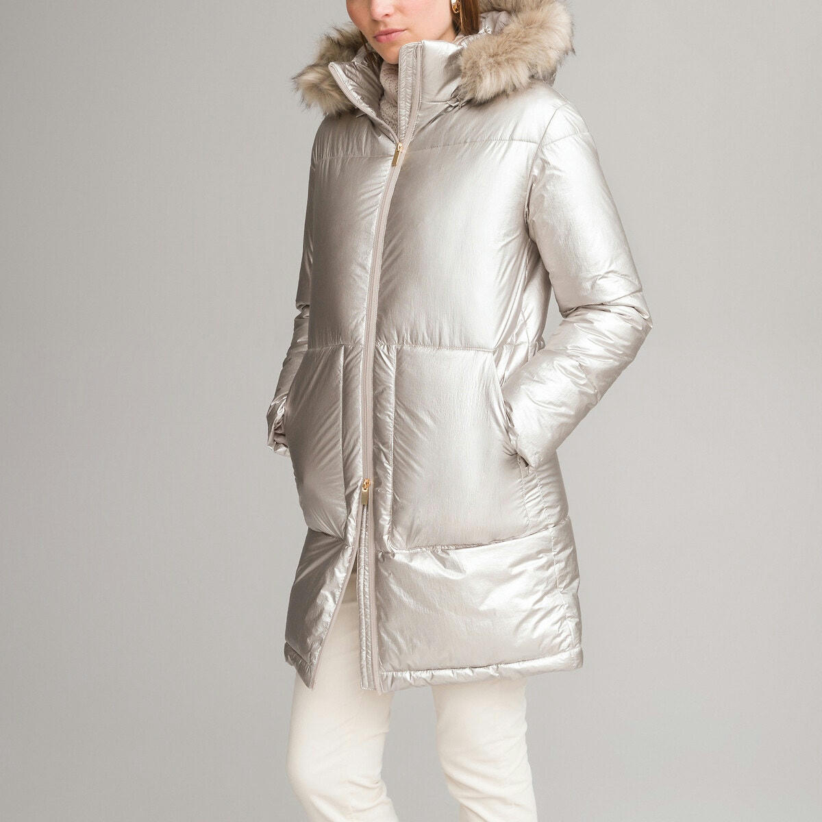 Doudoune mi-longue, capuche amovible, plein hiver