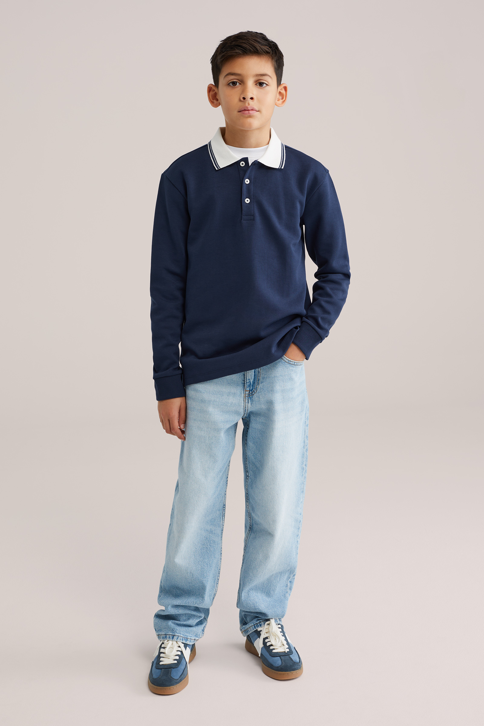 Jongens polo van zware interlock met contrasterende kraag