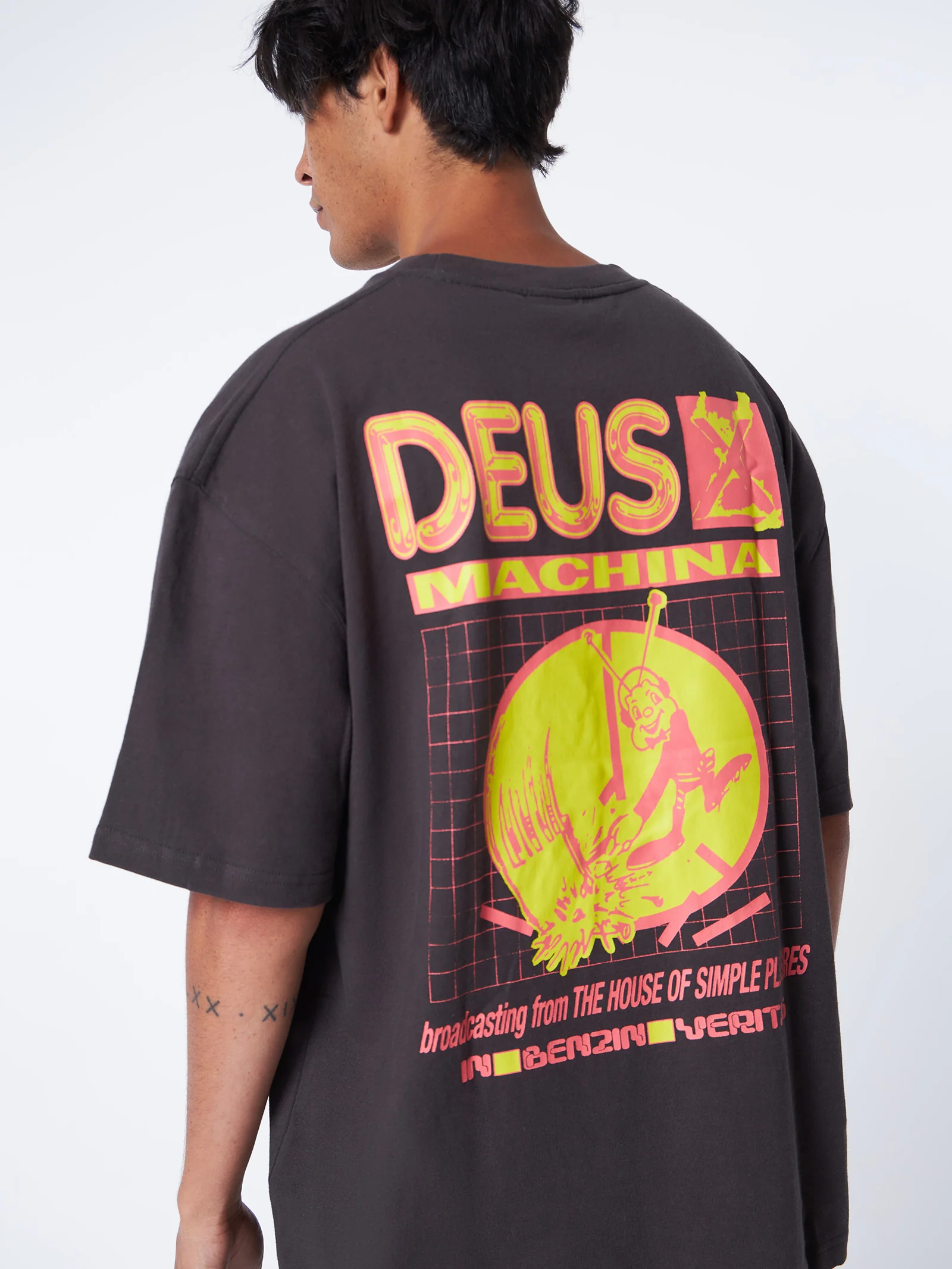 Broadcasting Tee