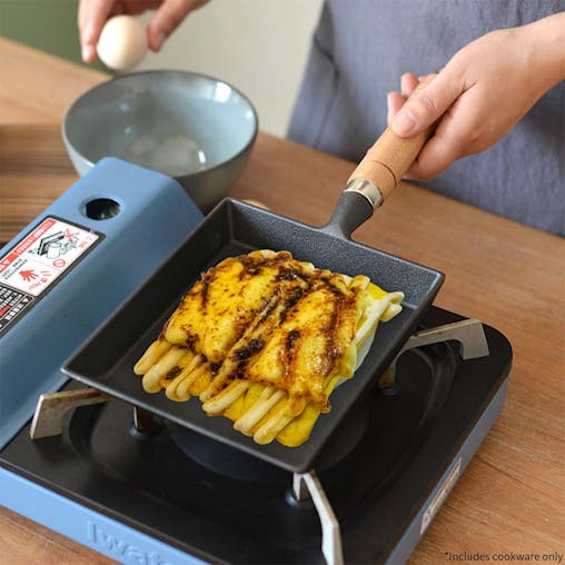 SOGA Cast Iron Tamagoyaki Japanese Omelette Egg Frying Skillet Fry Pan Wooden Handle