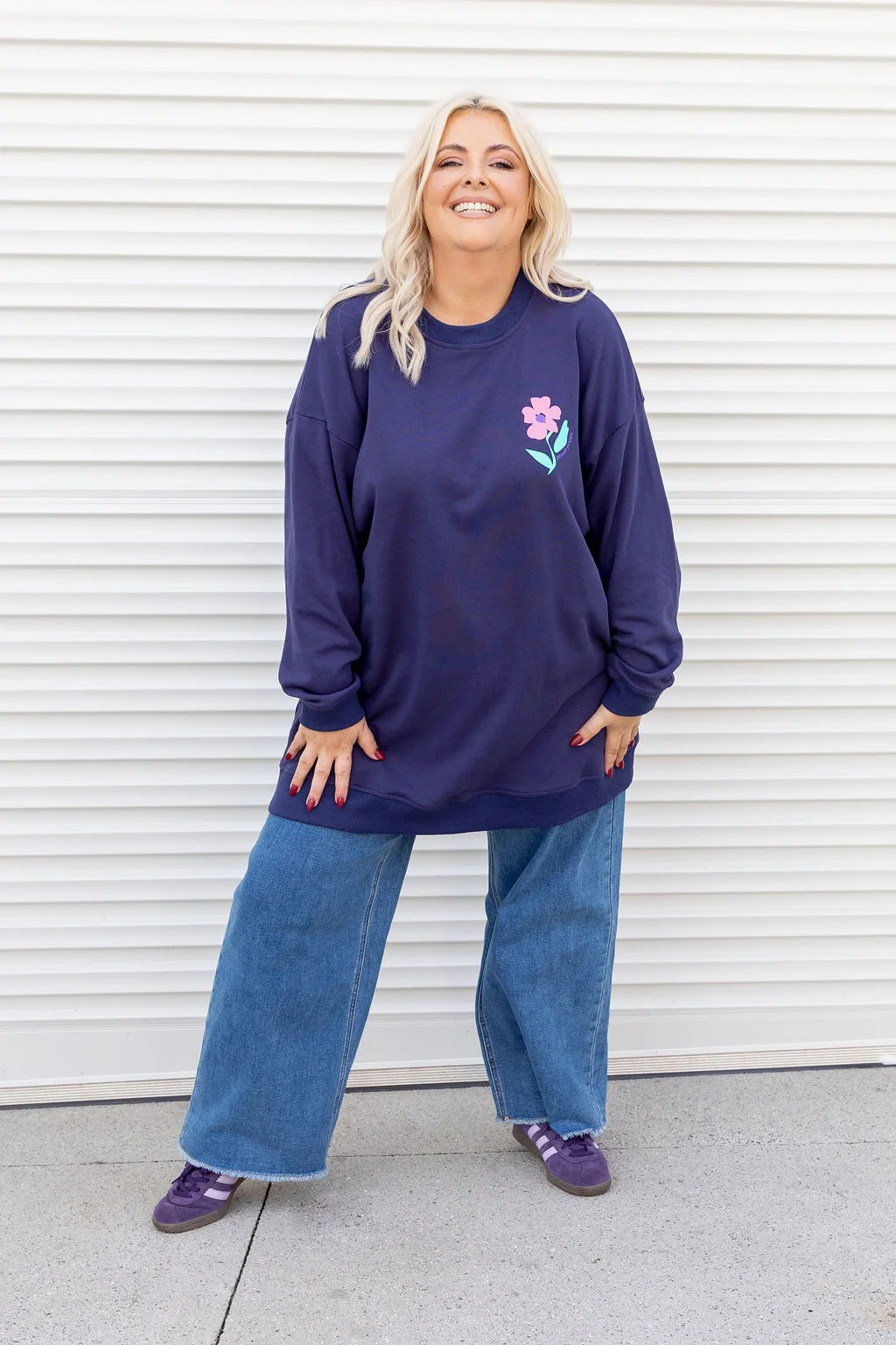 Evan Longline Sweatshirt in Kindness Navy