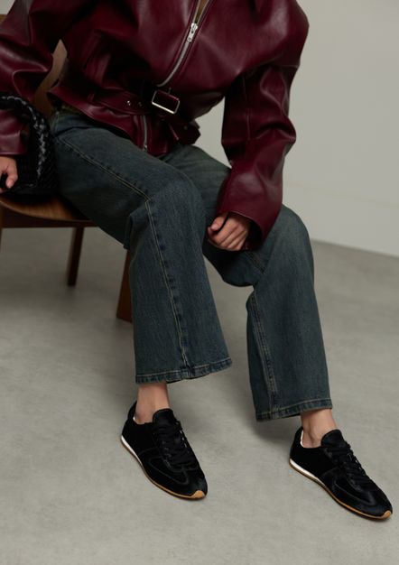 Zwarte pony hair sneakers