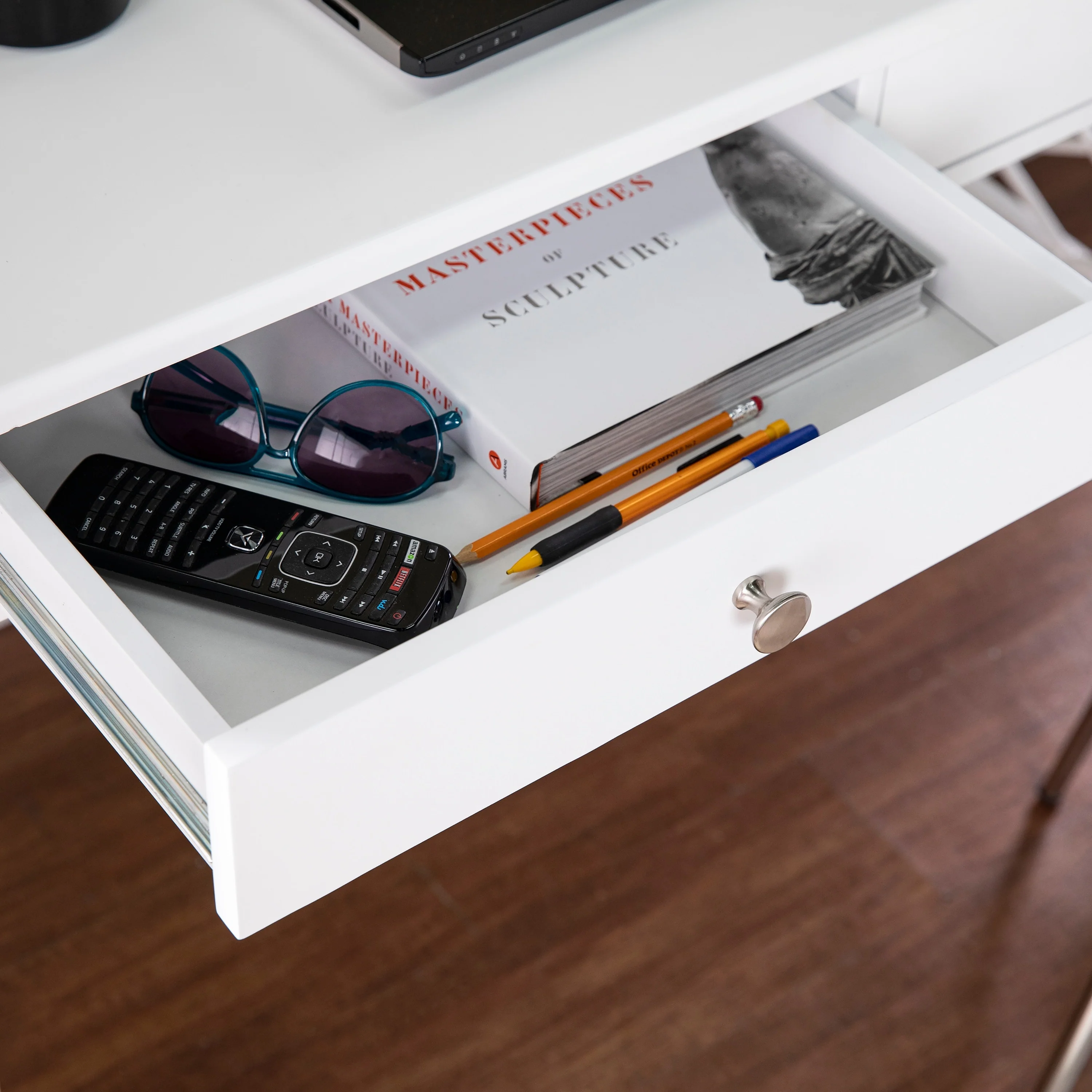 SEI Furniture Glendale White Writing Desk