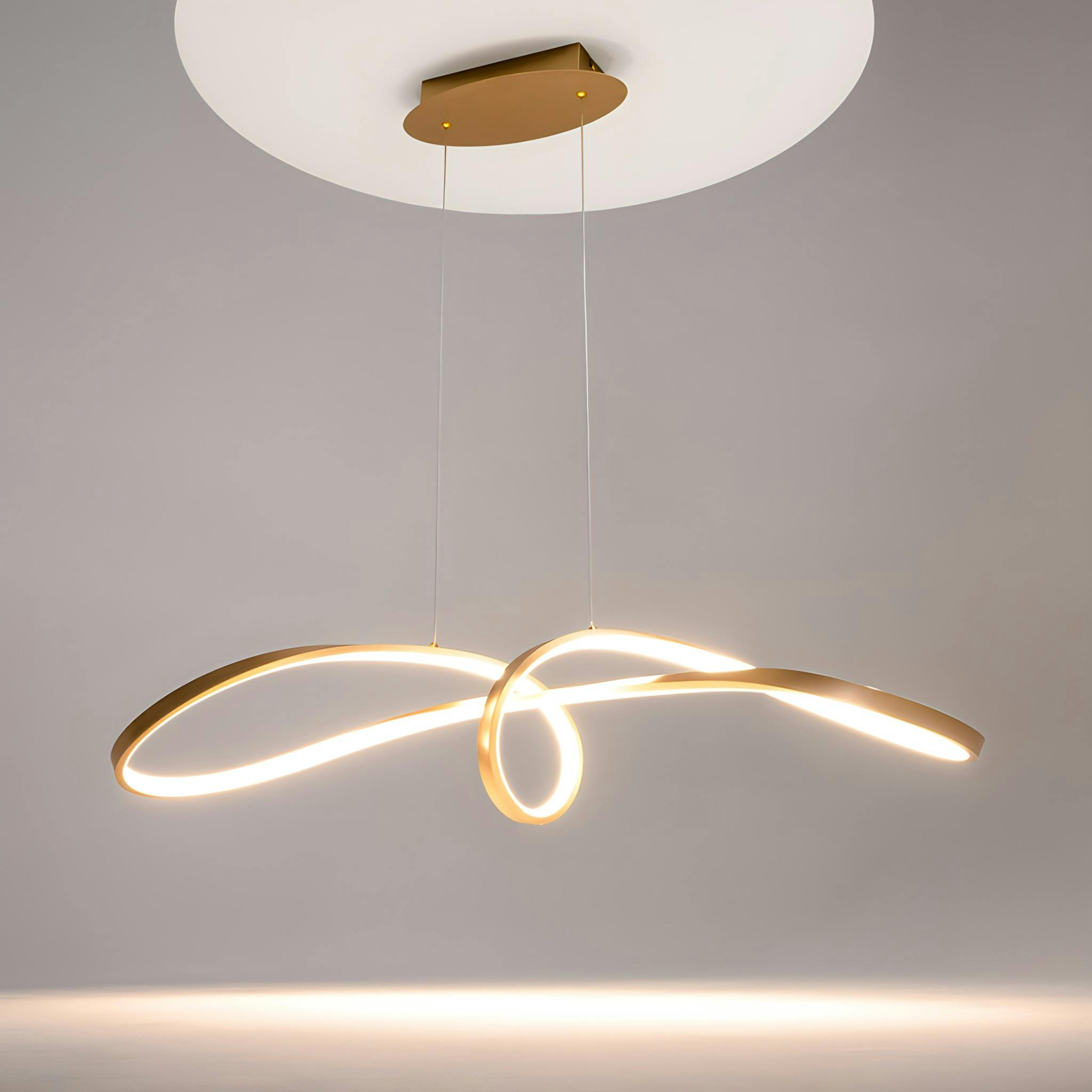 Suspension design LED avec boucle dorée stylisée AVA