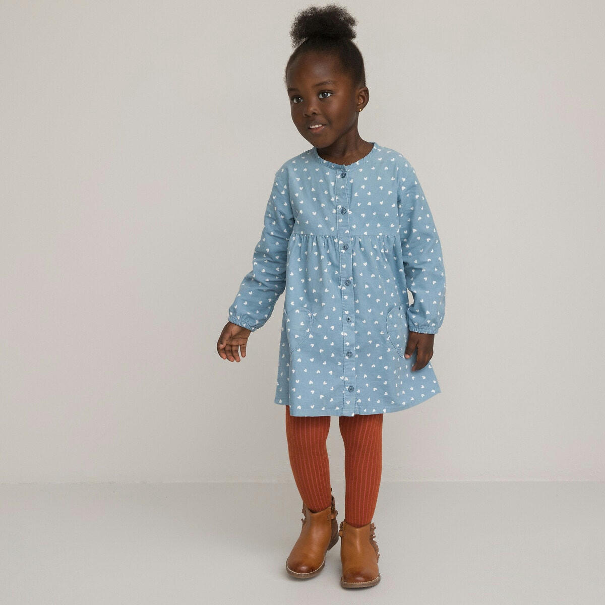 Robe en velours, motif 