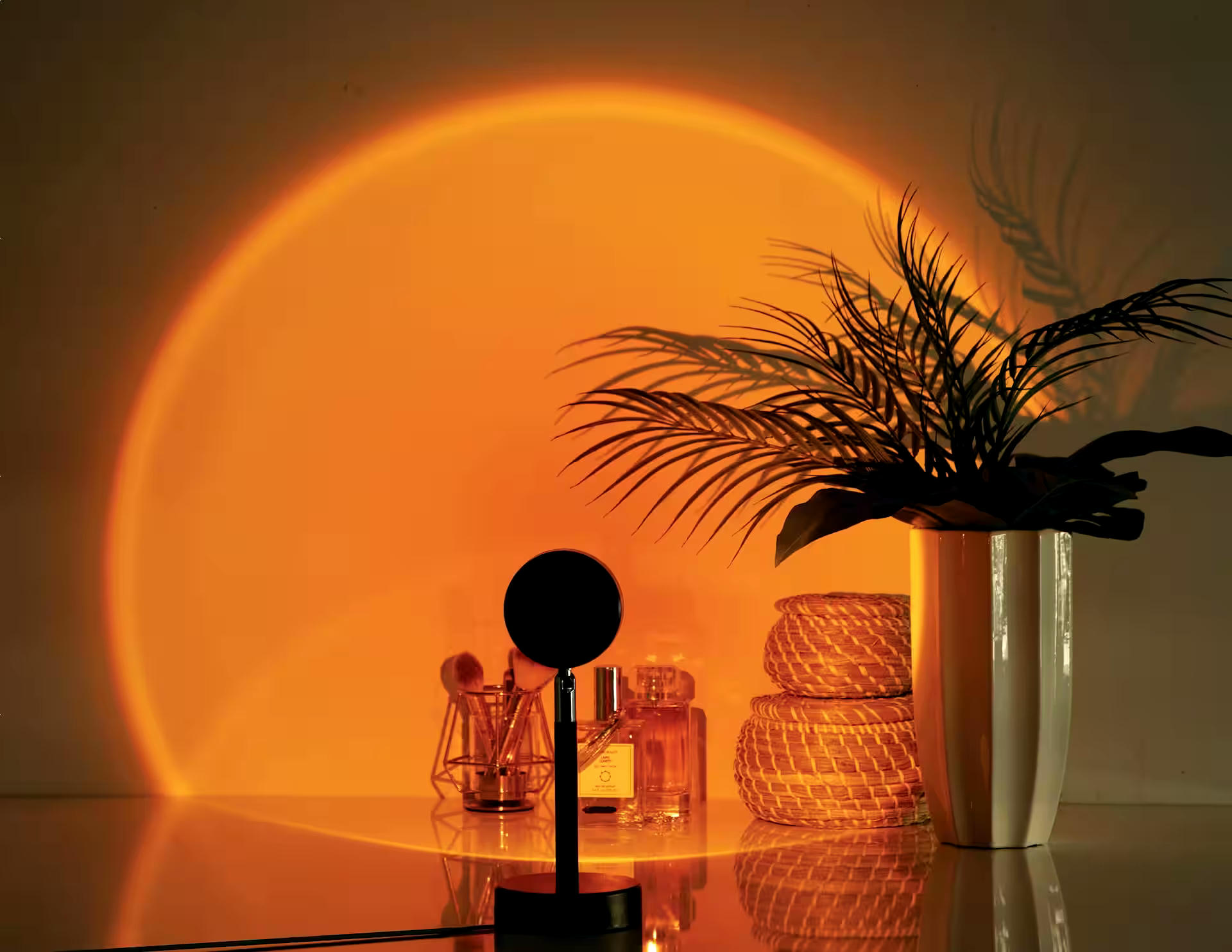 West & Arrow Merkury 180-Degree LED Sunset Projector