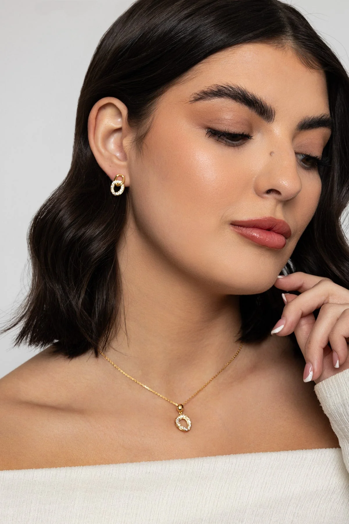 The Pink Box Oval Drop Necklace