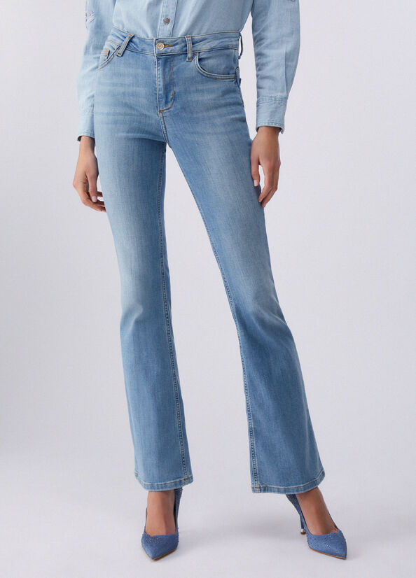Jeans flare a vita alta