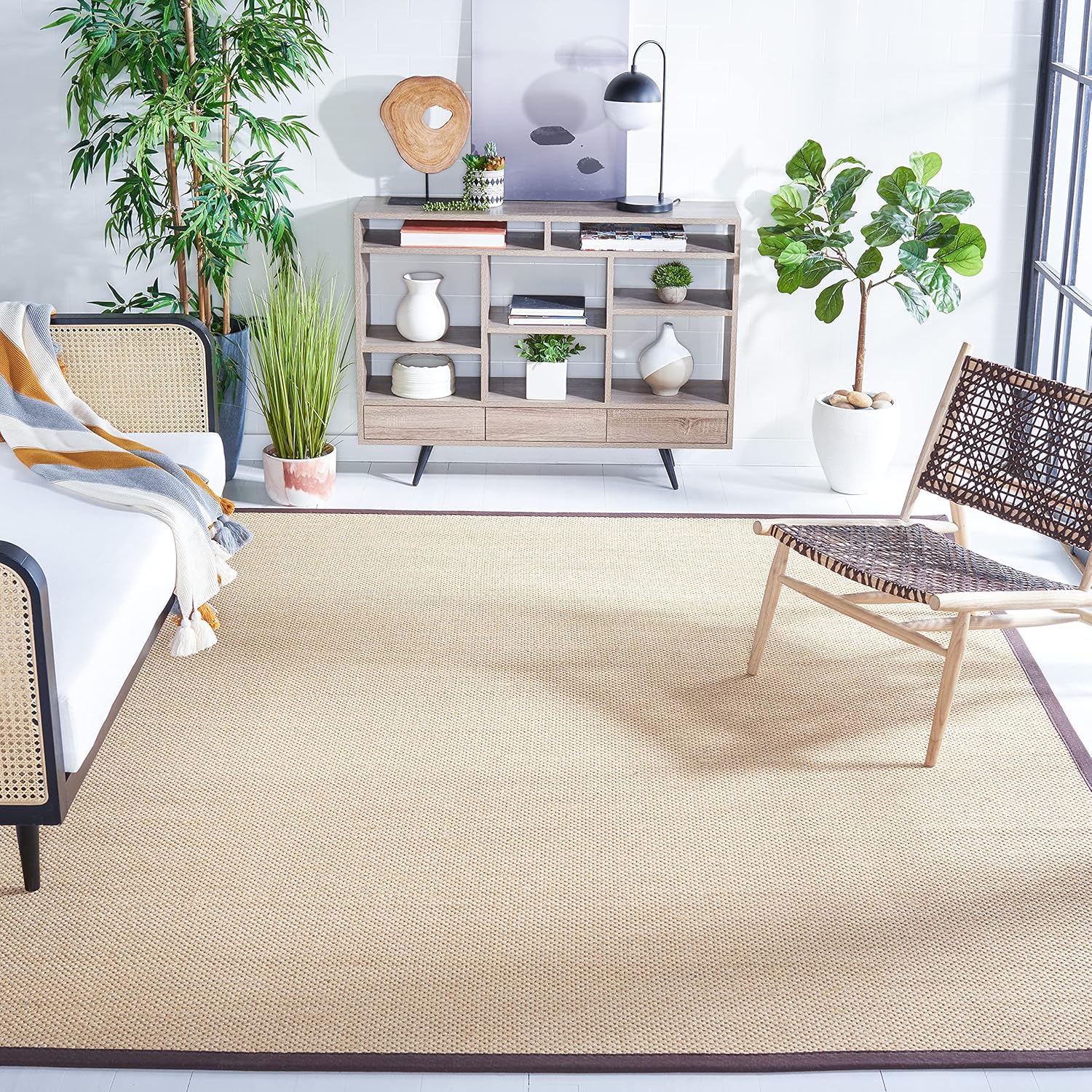 SAFAVIEH Area Rug 9x12 - Natural Fiber Collection - Large - Maize & Brown, Sisal, Woven Design with Border (NF141C)