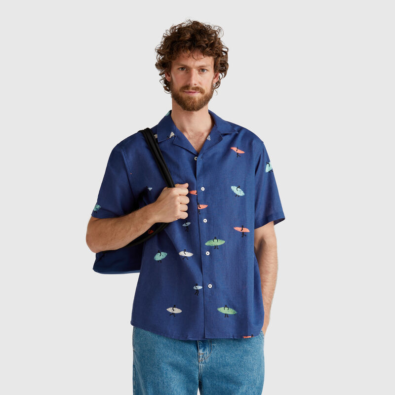 Shirt with surf print