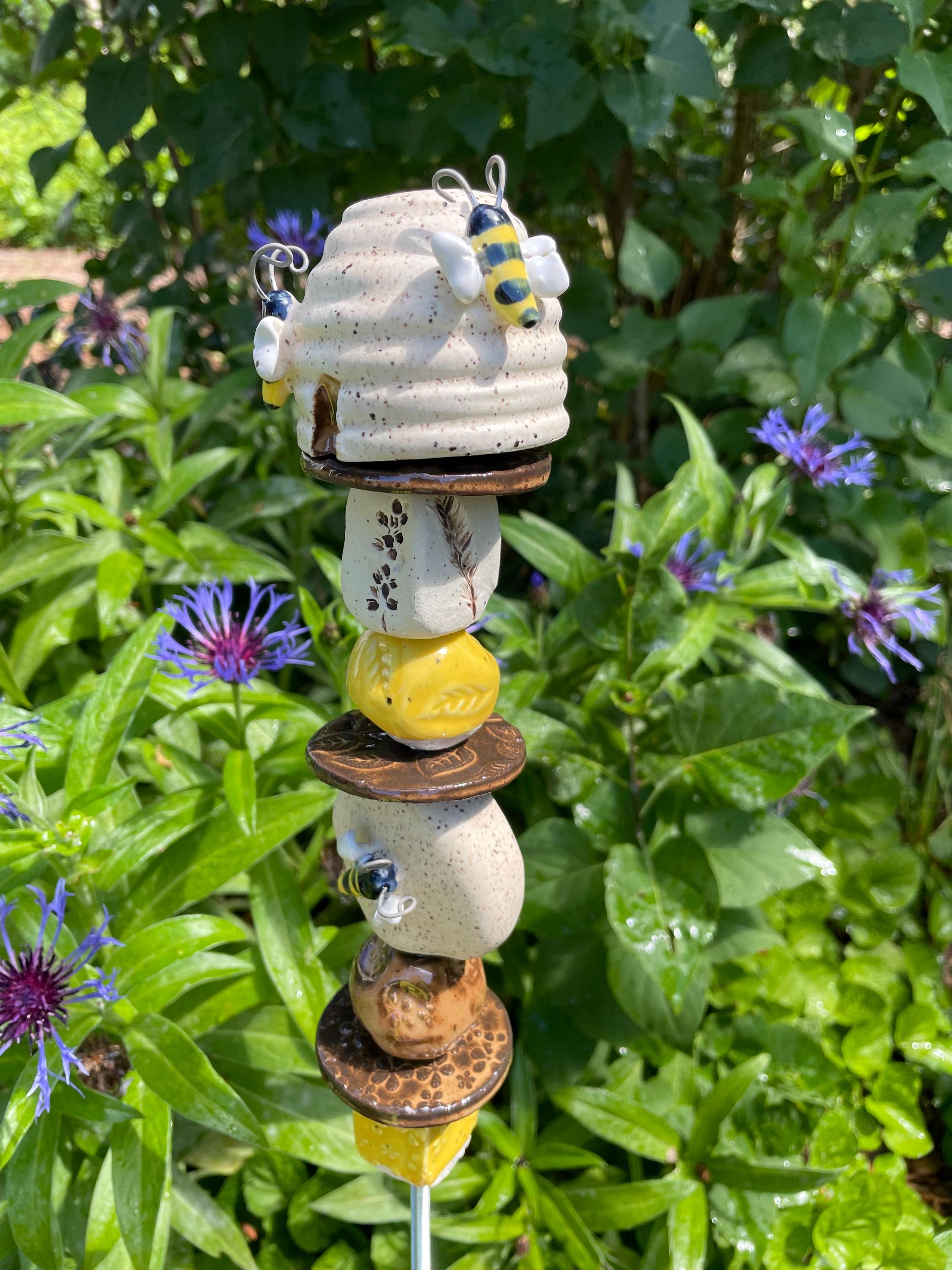 Honey Bee Garden Totem