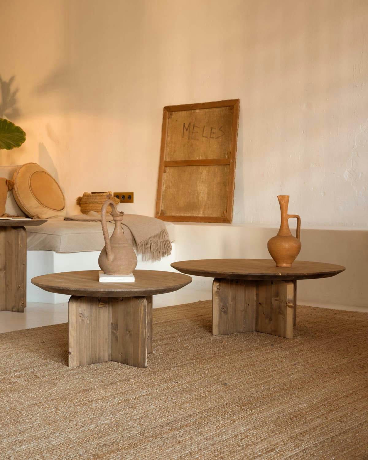 BLOOM - Table basse ronde en bois de sapin vieilli Ø60cm