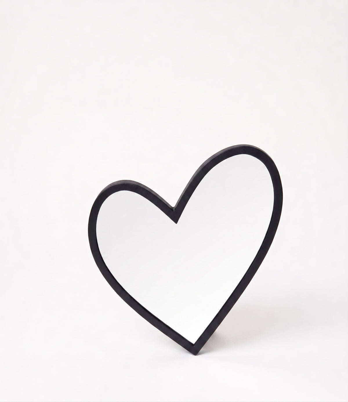 vtwonen - Spiegel - Hart - Zwart - Ø30cm