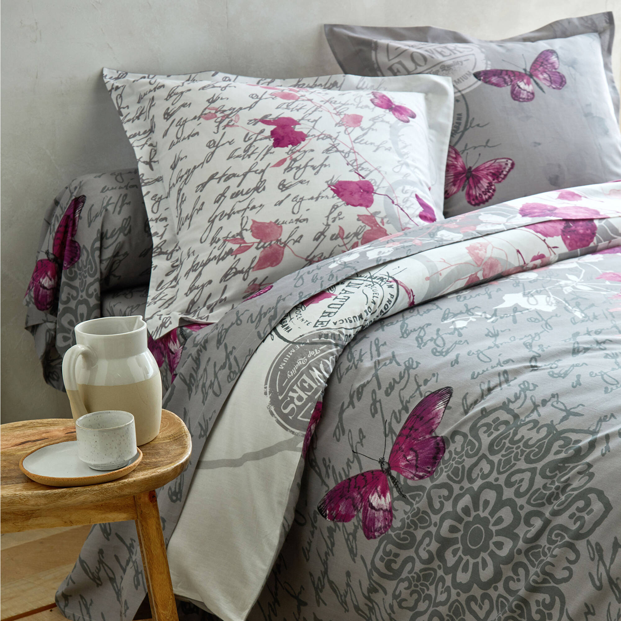 Linge de lit Célestine en coton imprimé fleurs et papillons