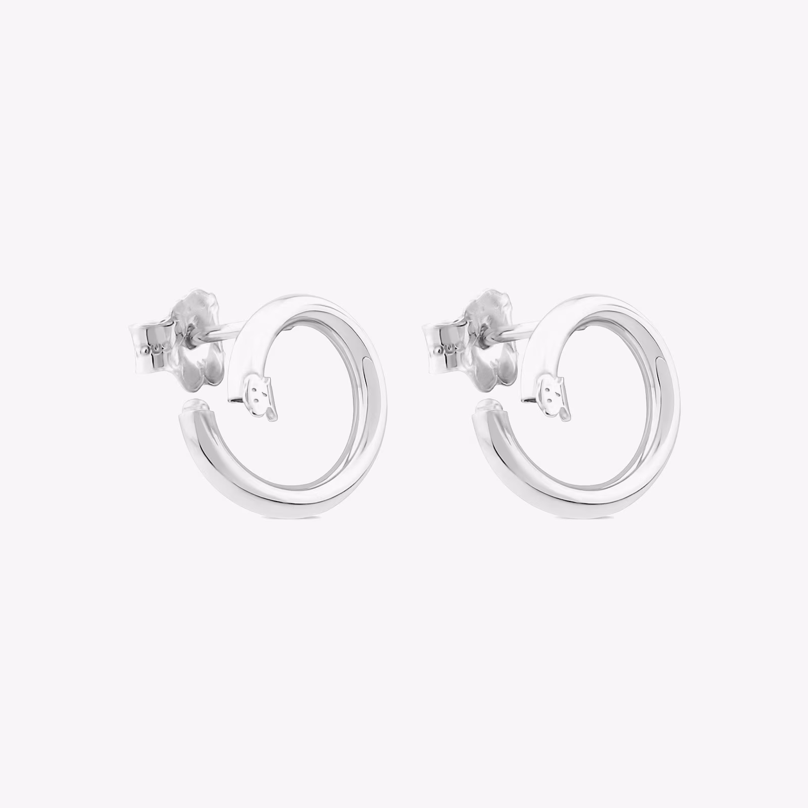 Pendientes pequeños de plata Hold