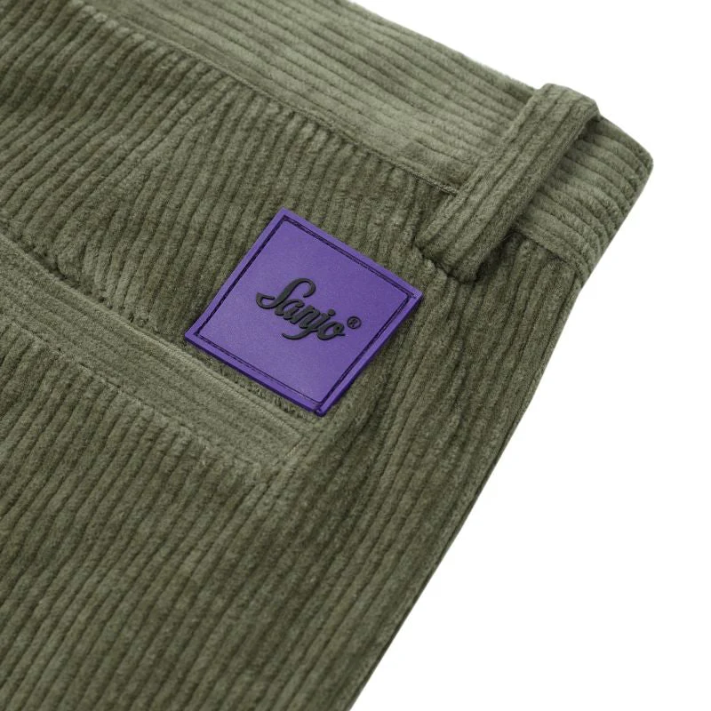 Sanjo Relaxed Corduroy Trousers // Green