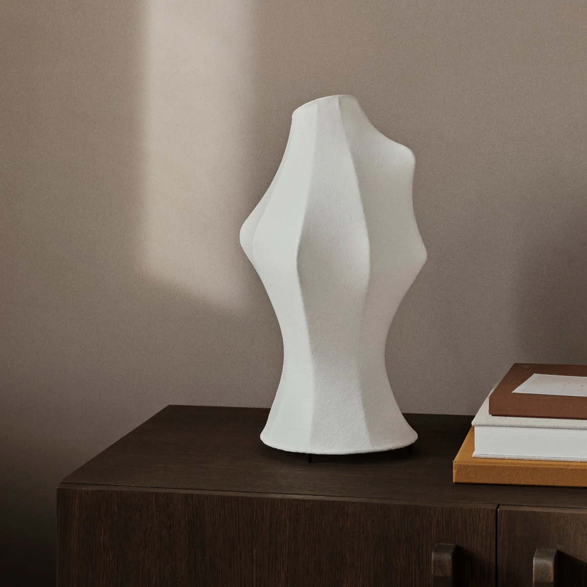 Ferm Living - Dae Tischleuchte, weiß