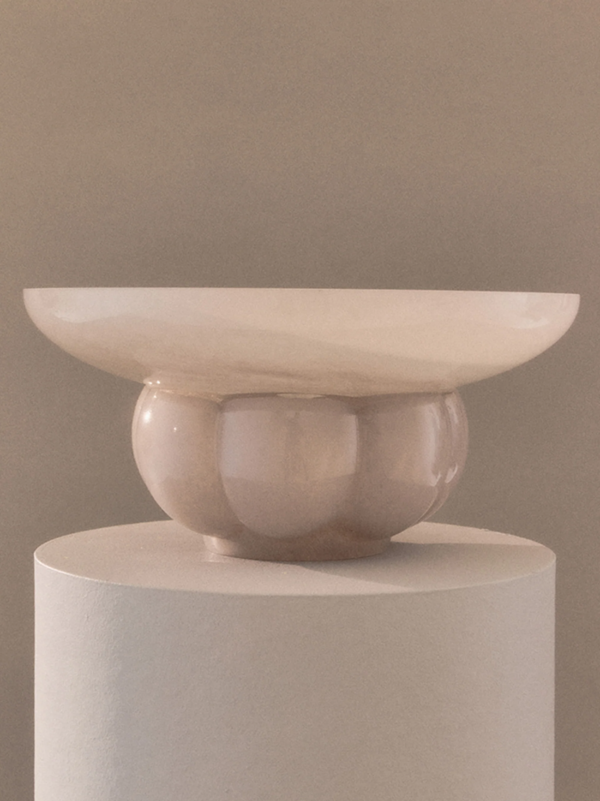 Mundgeblasene Deko-Schale Uva aus Glas