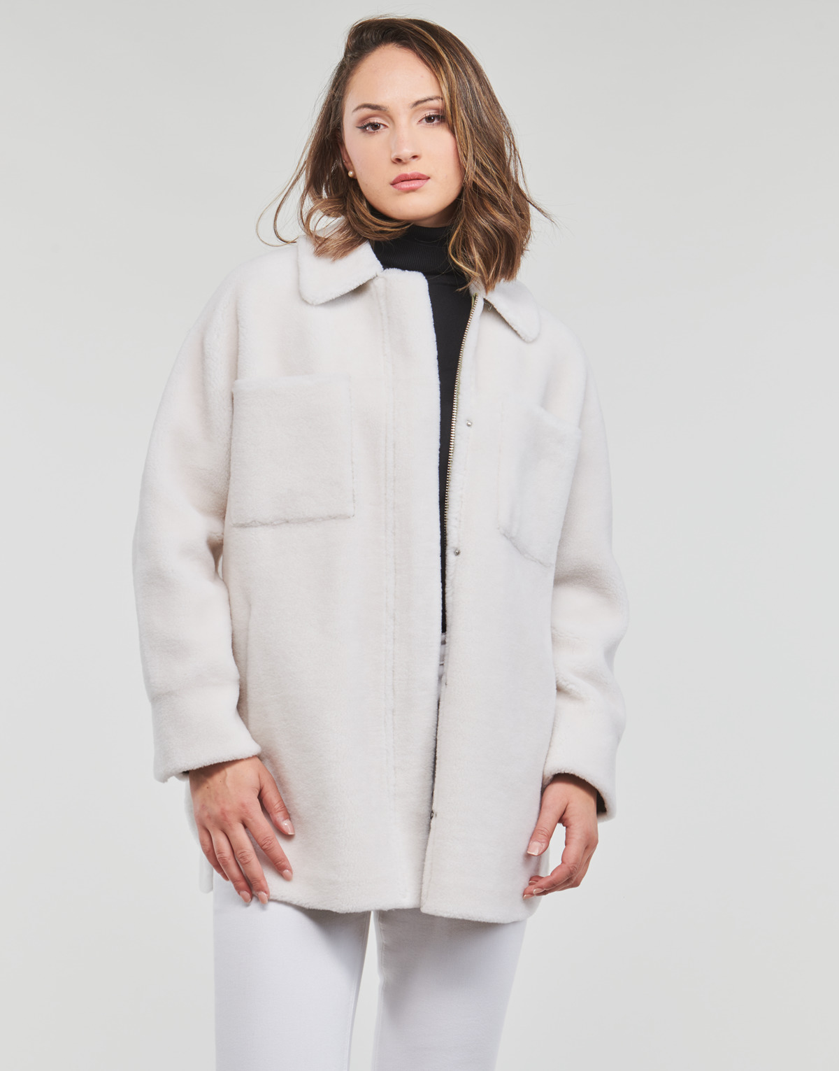 Oakwood - PERFUME - Beige / Reversible / Kaki