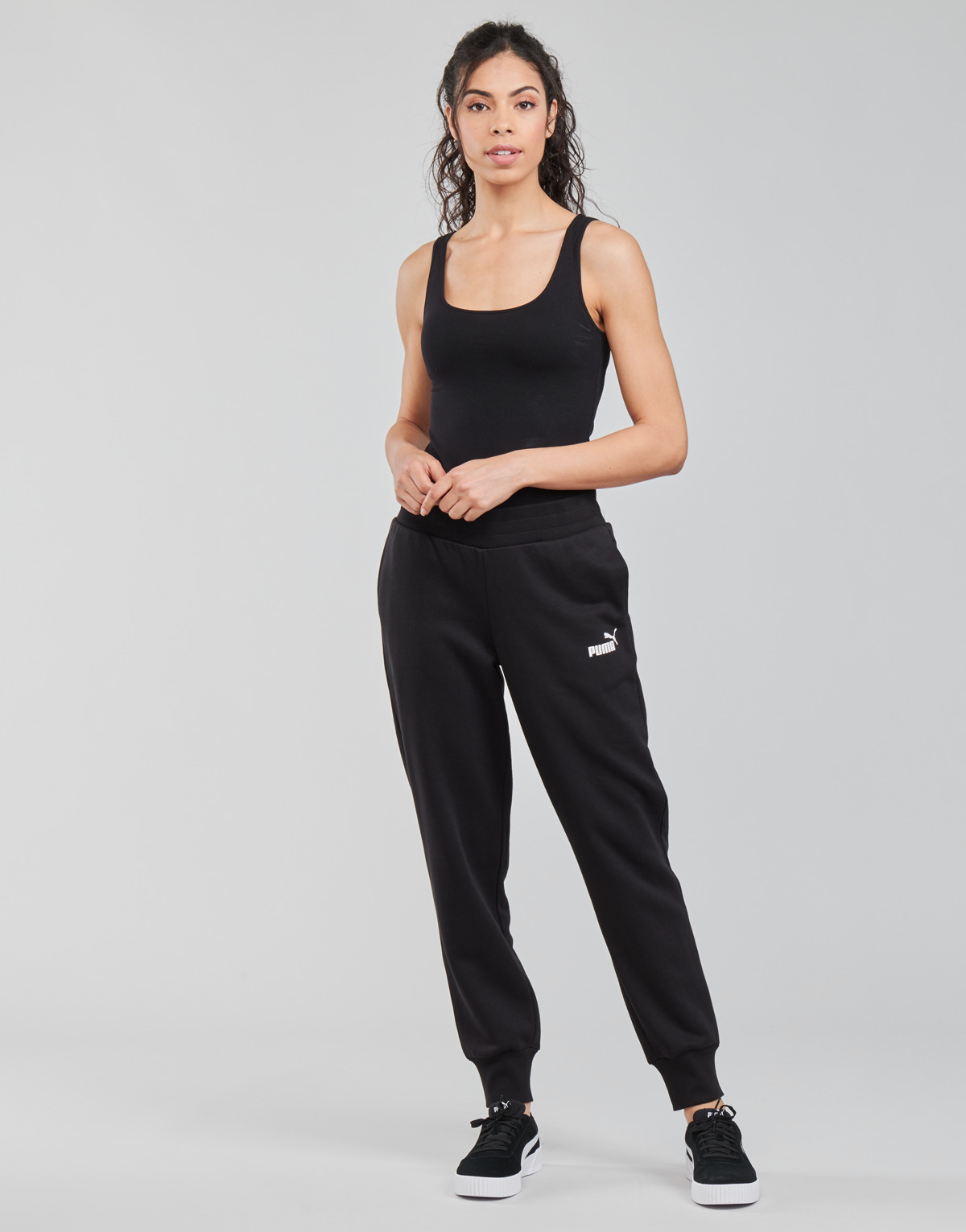 Puma - ESS SWEAT PANT FL CL - Black