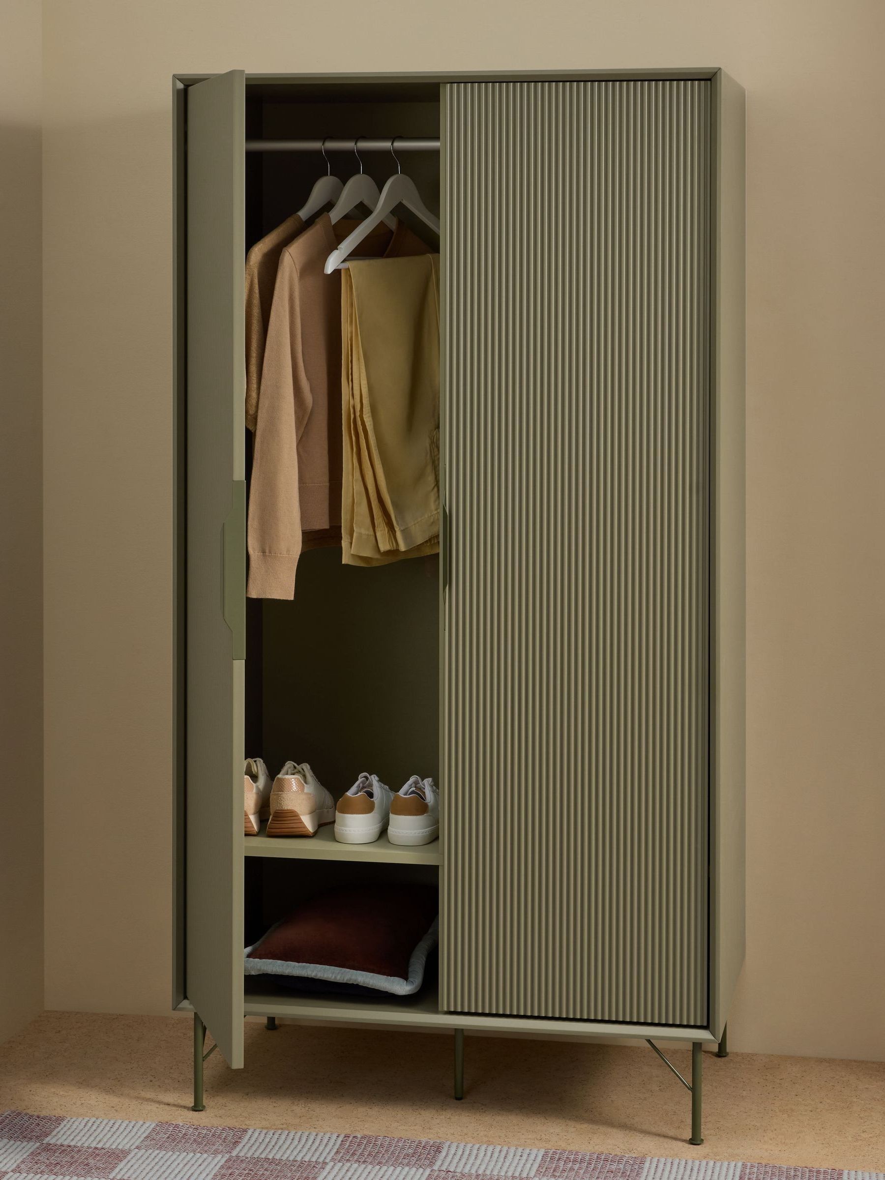 Elian Painted Double Wardrobe in Green