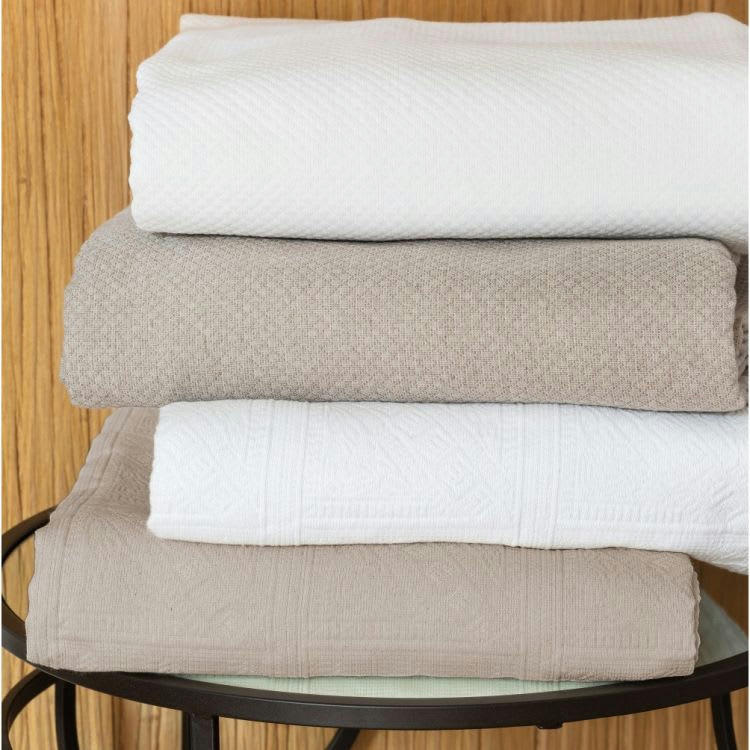 PERIGORD - Dessus De Lit en Coton Blanc 180x250 cm