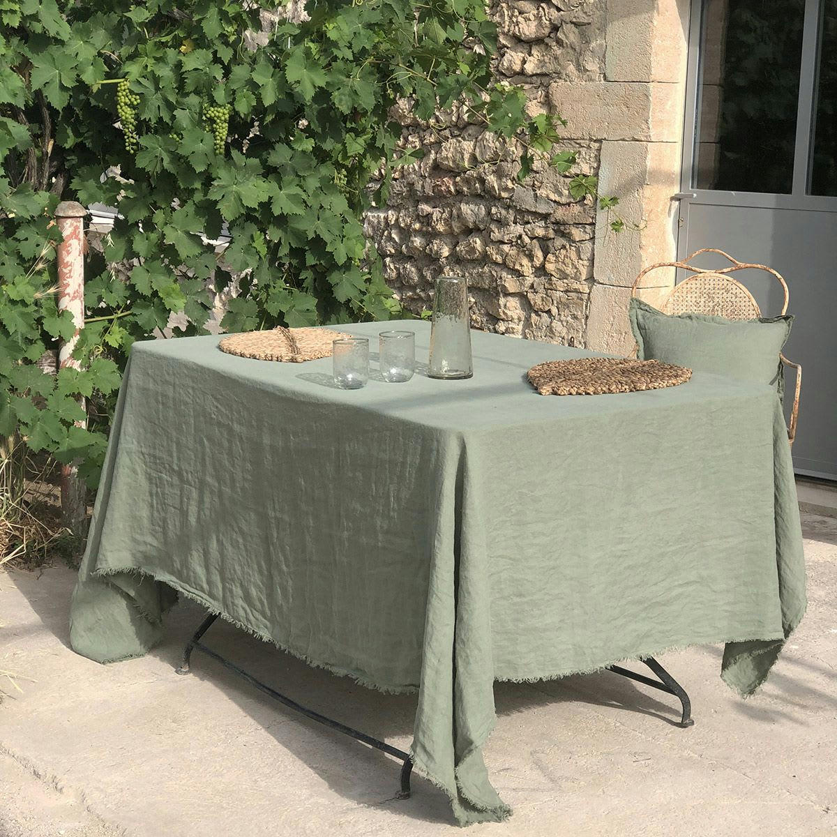 - Nappe en chanvre lavé Vert