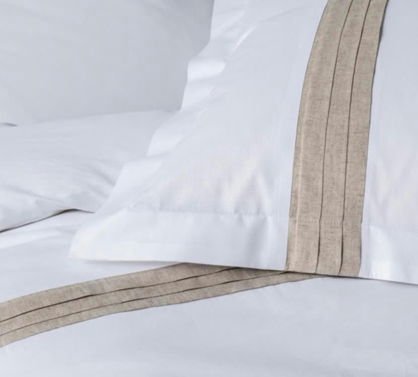 - Parure de lit en coton uni blanc 240 x 220 cm