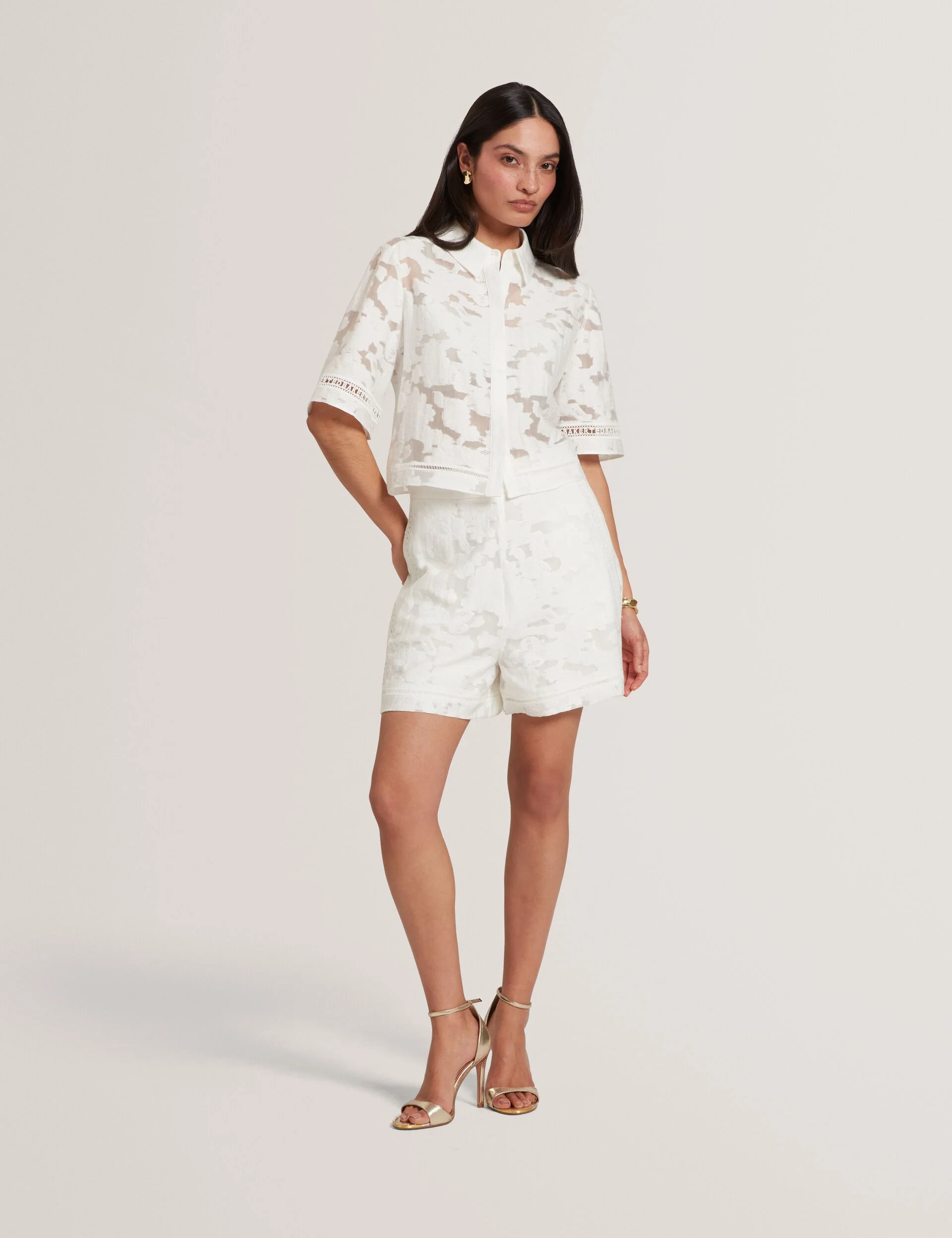 KHAYT | WHITE
