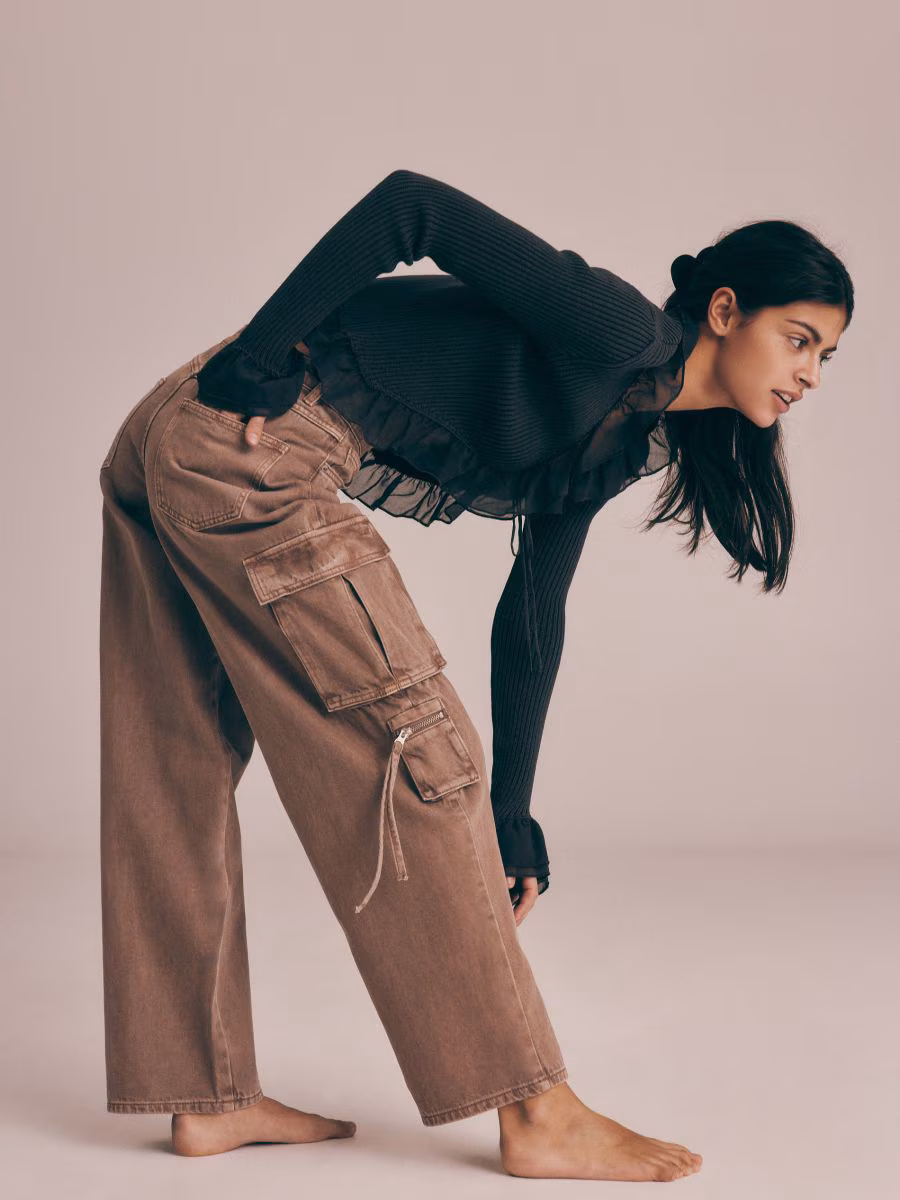 Wide Leg Jeans With Cargo Pockets