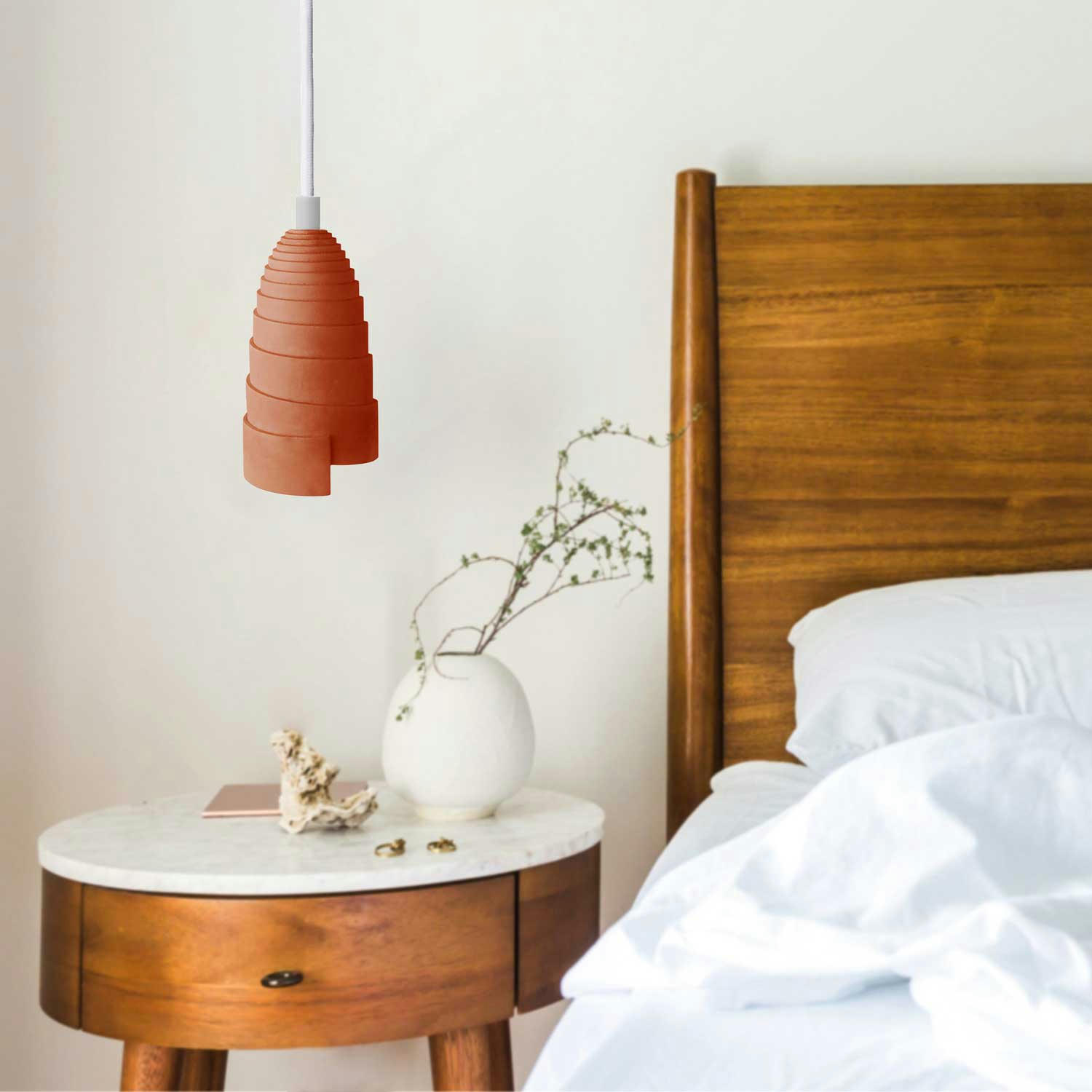 FLANELLE - Lampe suspension en béton terracotta, accessoires blancs