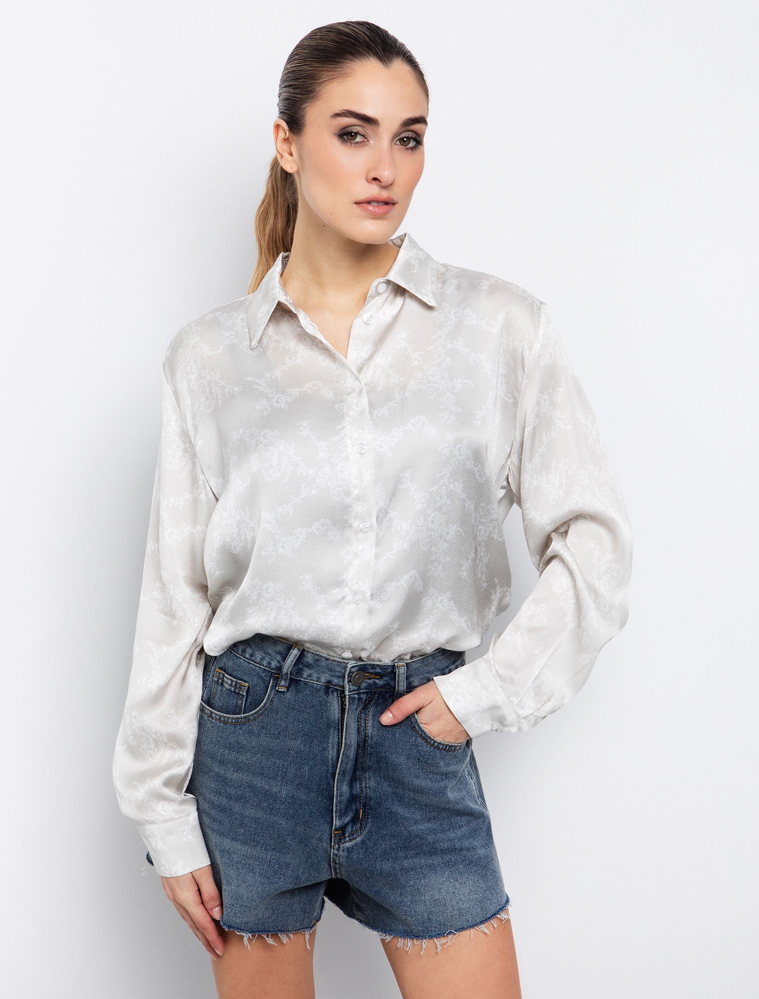 Πουκάμισο με print δαντέλα