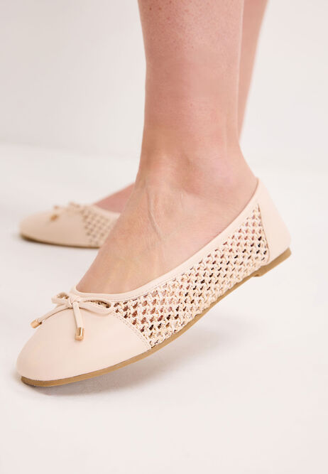 Womens Cream Crochet Ballet Pumps