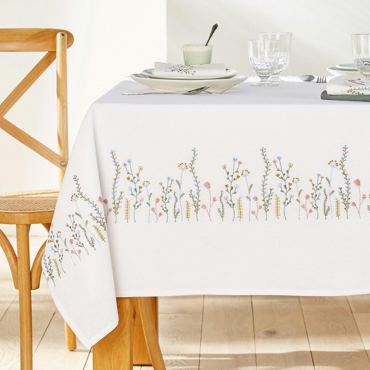 Nappe brodée métis coton/lin, Lara