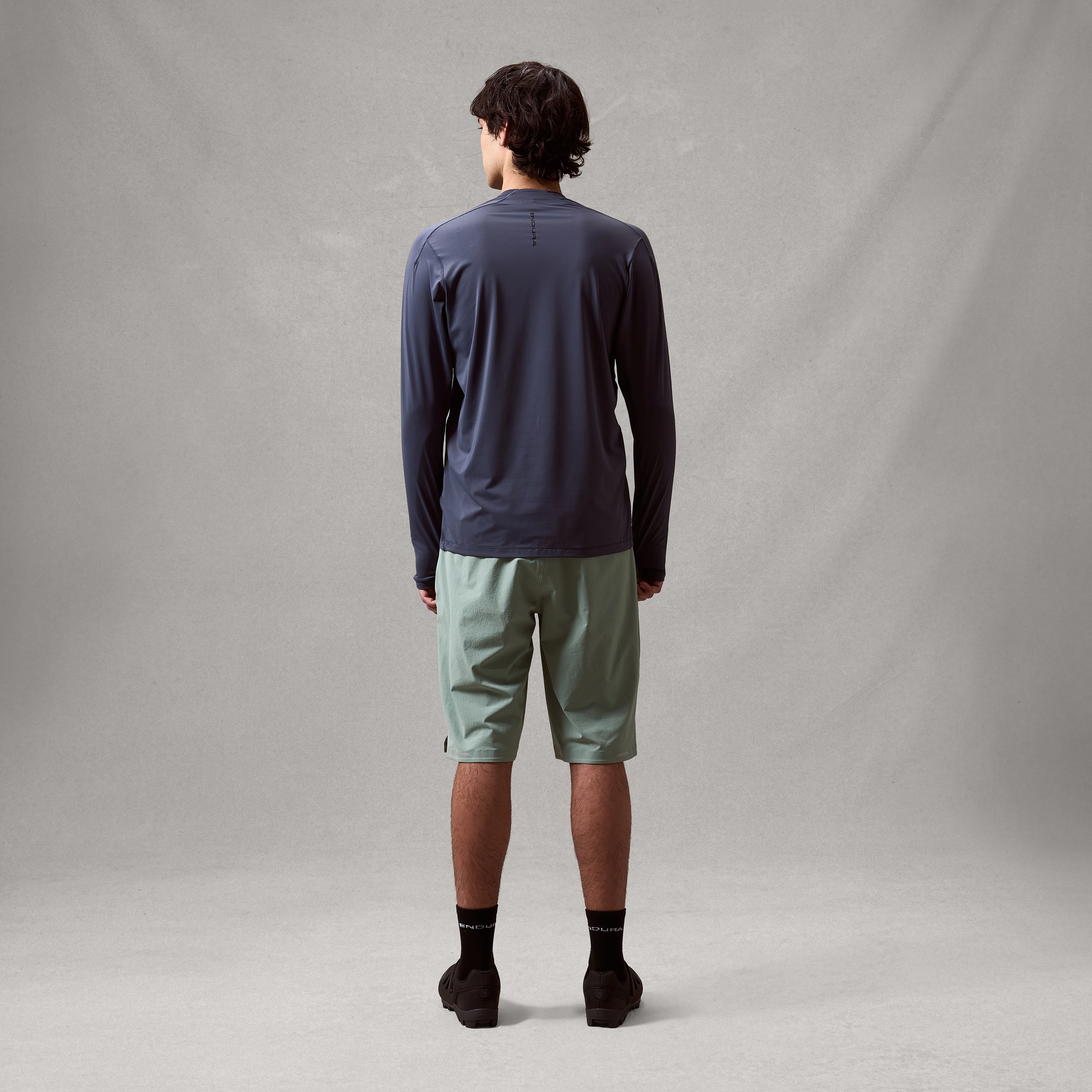 Men's AllTrack Rout L/S Tech Tee - Carbon Grey