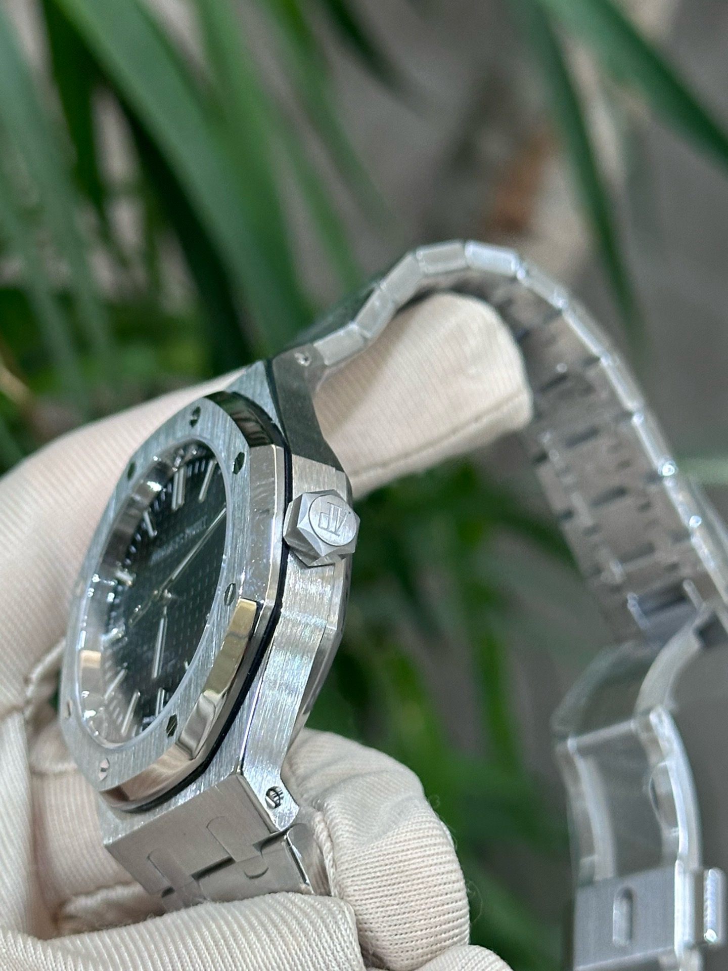 Audemars Piguet Royal Oak Selfwinding 15500ST style -4
