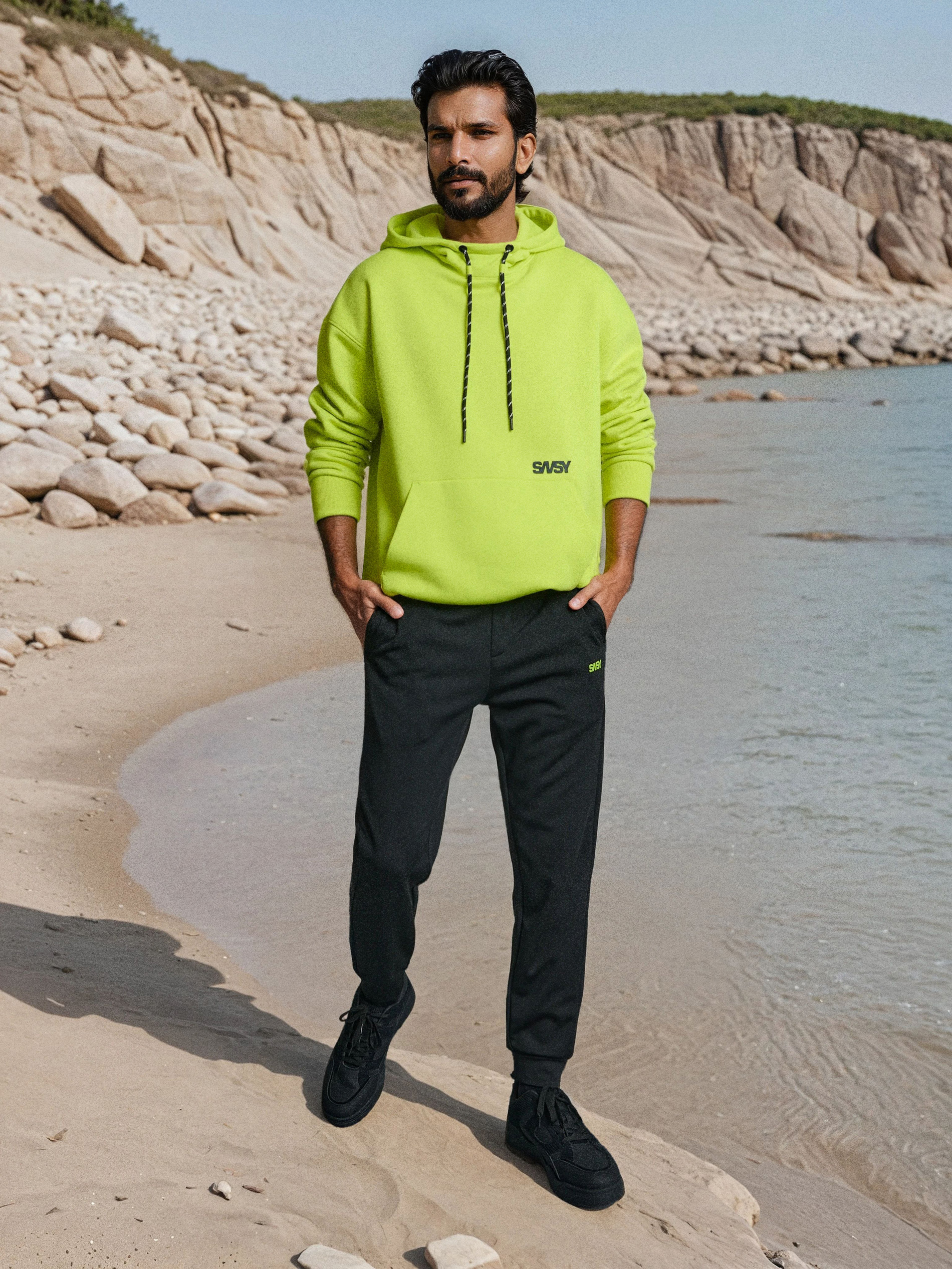 Bluza hoodie z wysokim kołnierzem