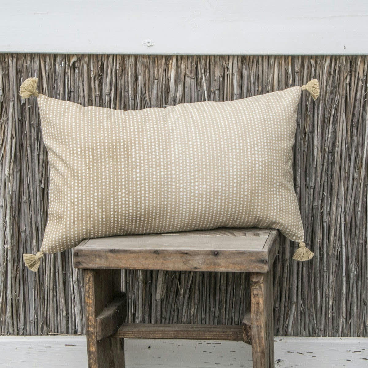 DOTS - Housse de coussin velours de coton  50x30 sable