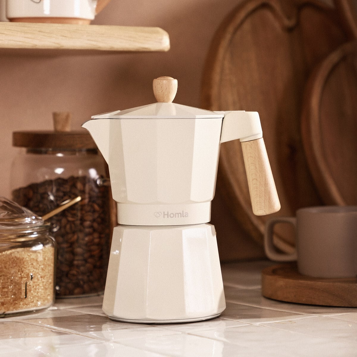 Kawiarka MIA MOKKA śmietankowa z drewnianym uchwytem 6 cups