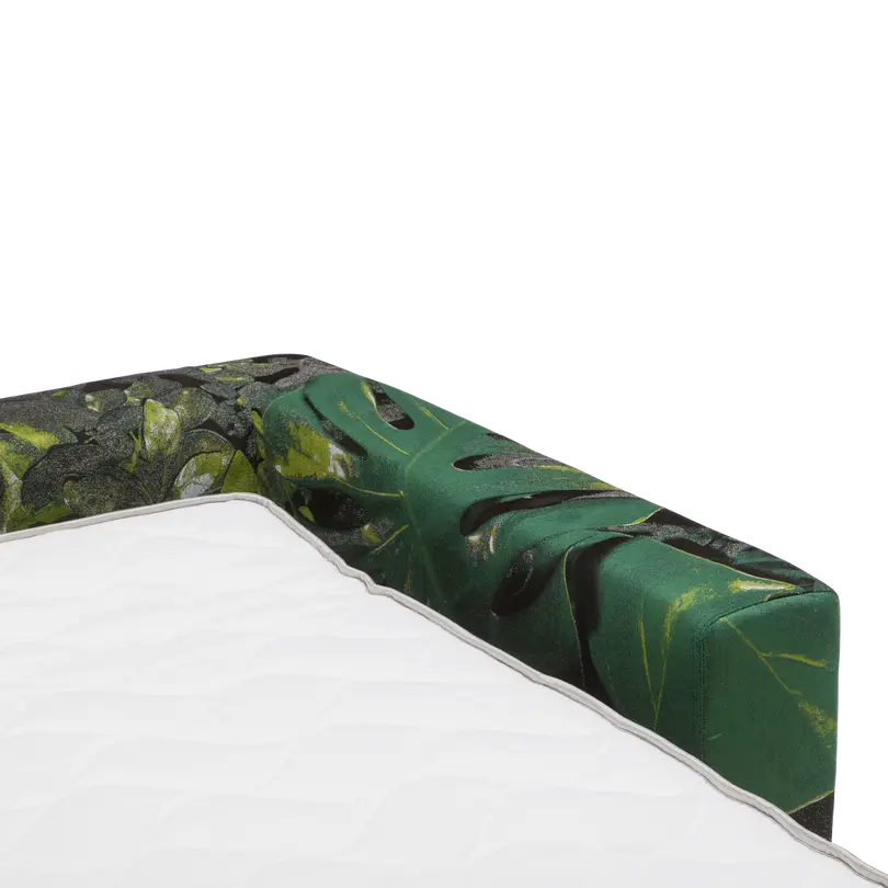 Bettsofa Nebula Night