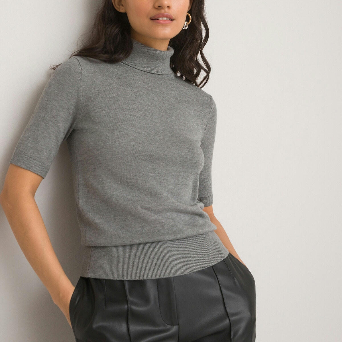 Pull basique, manches courtes