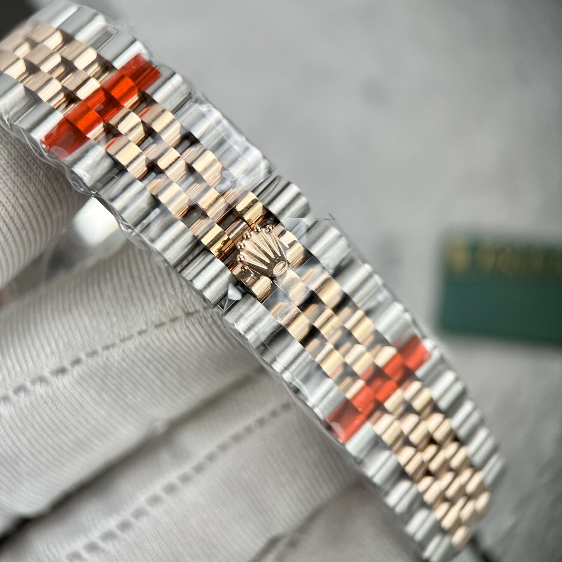Rolex Datejust SS/RG Plated Flower Silver Dial CZ Diamonds 31mm Jub AAA Replica