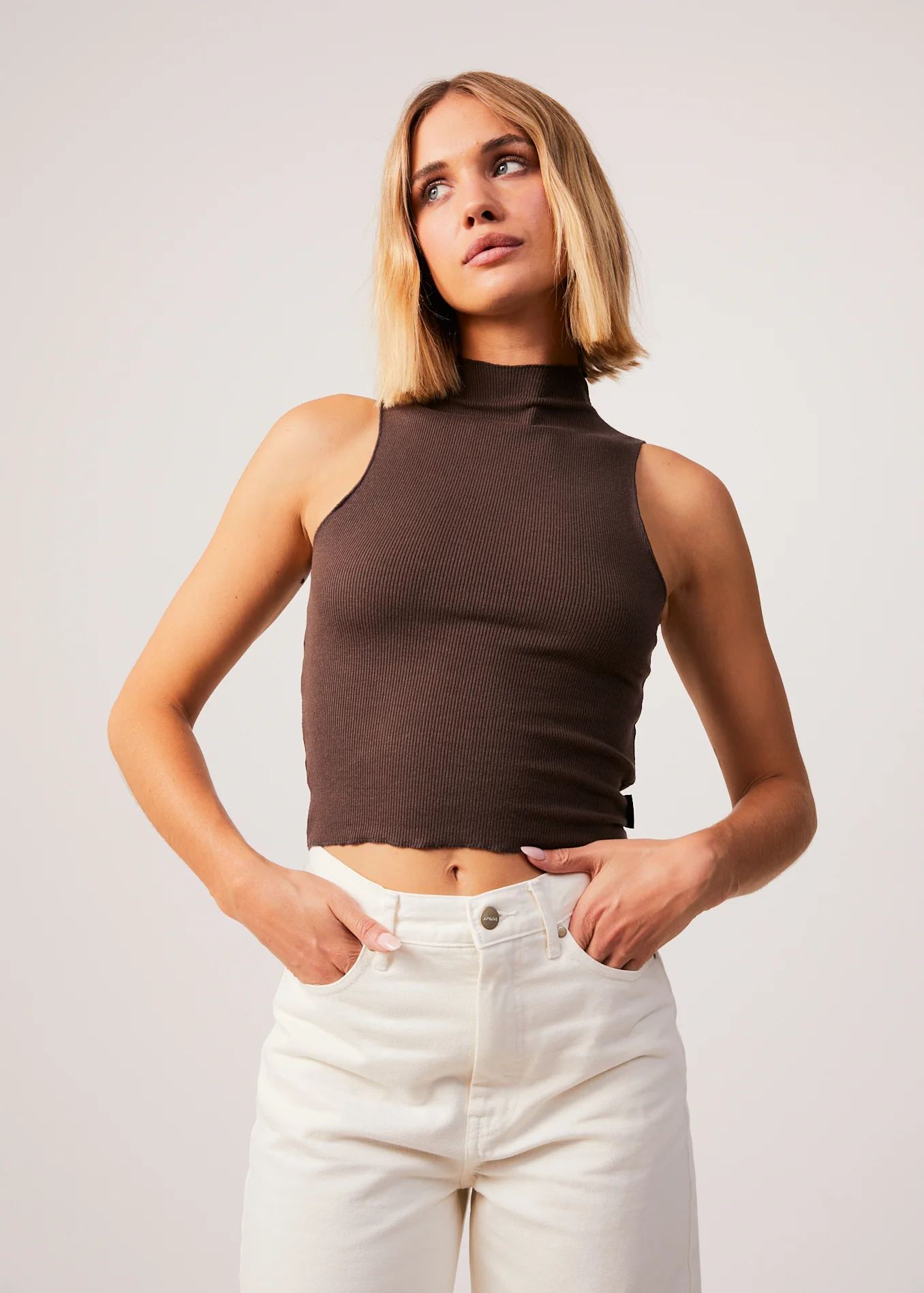 AFENDS Womens Iconic - Rib High Neck Tank - Coffee