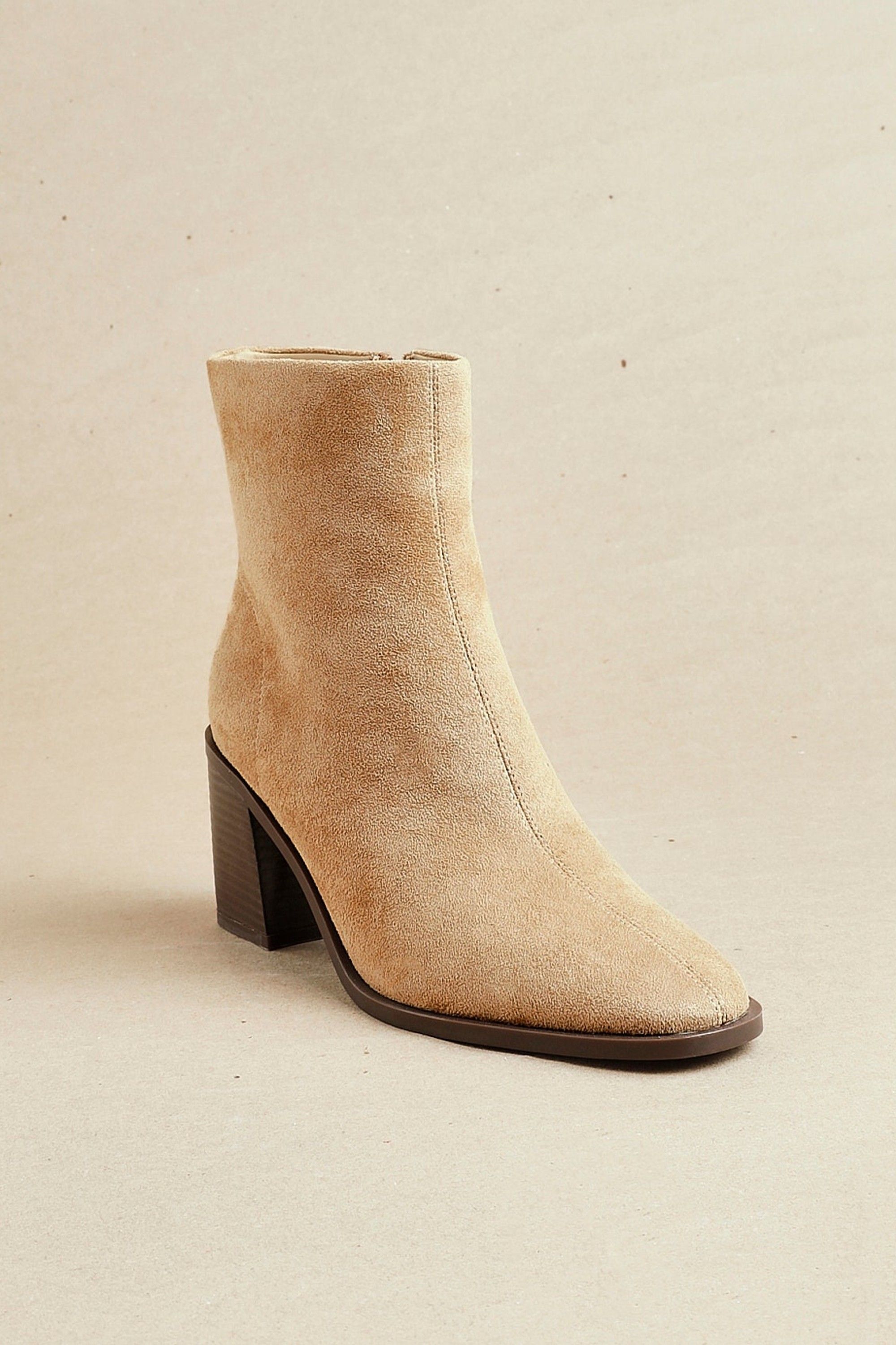 Linzi Orlando Beige Faux Suede Block Heeled Ankle Boot