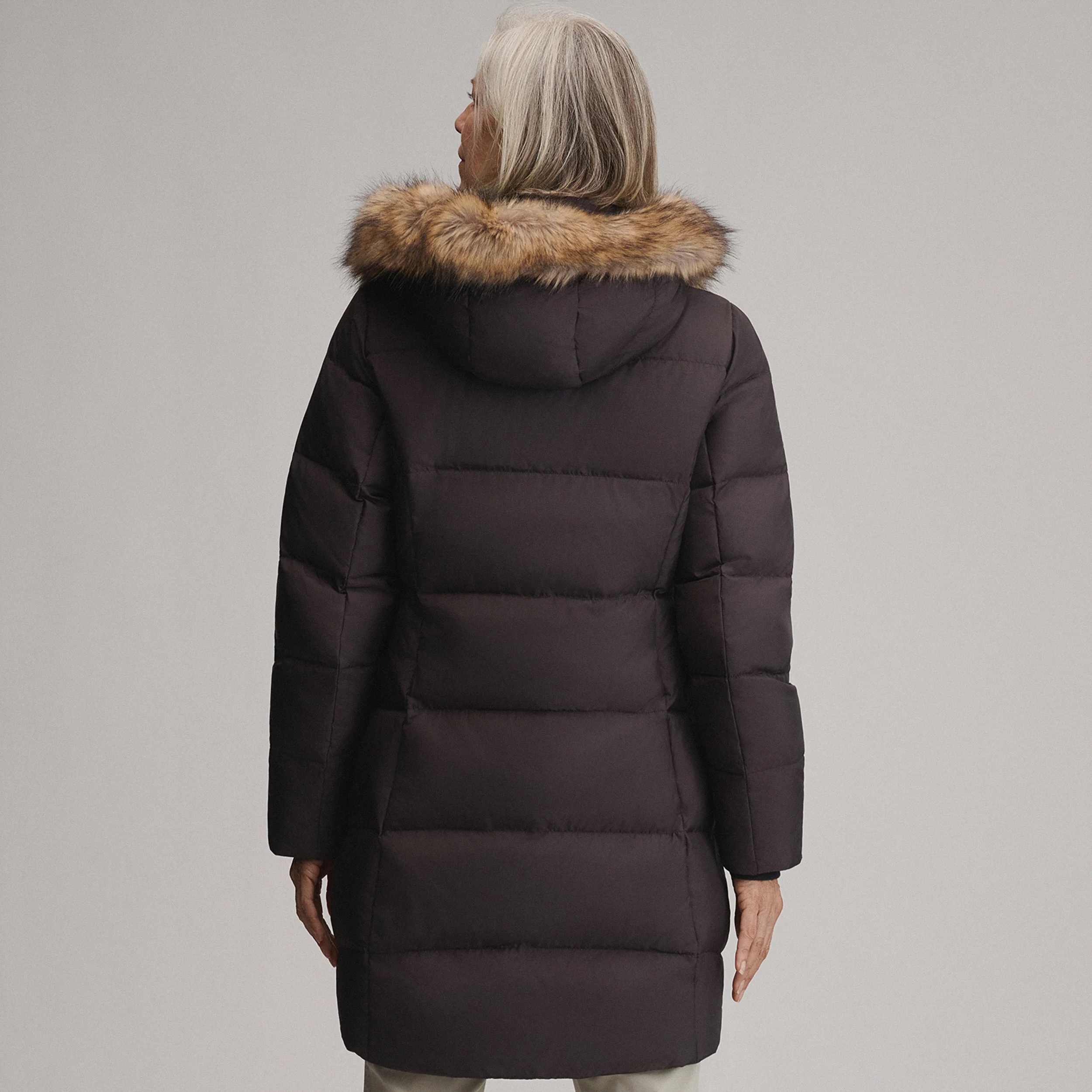 Women's Lodge Cascadian Down Hooded Parka