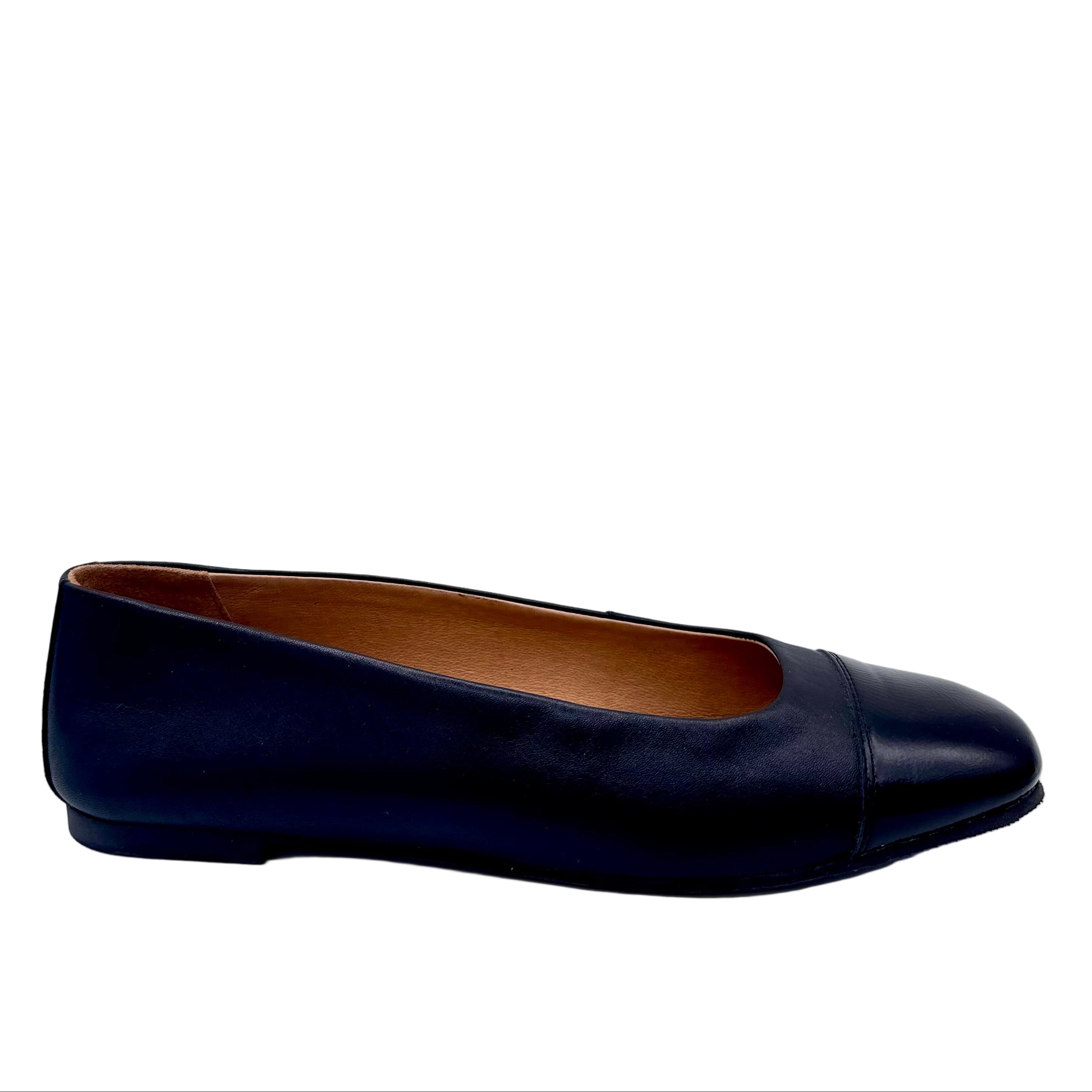 BALLERINAS SCHWARZ MIT KONTRASTKAPPE