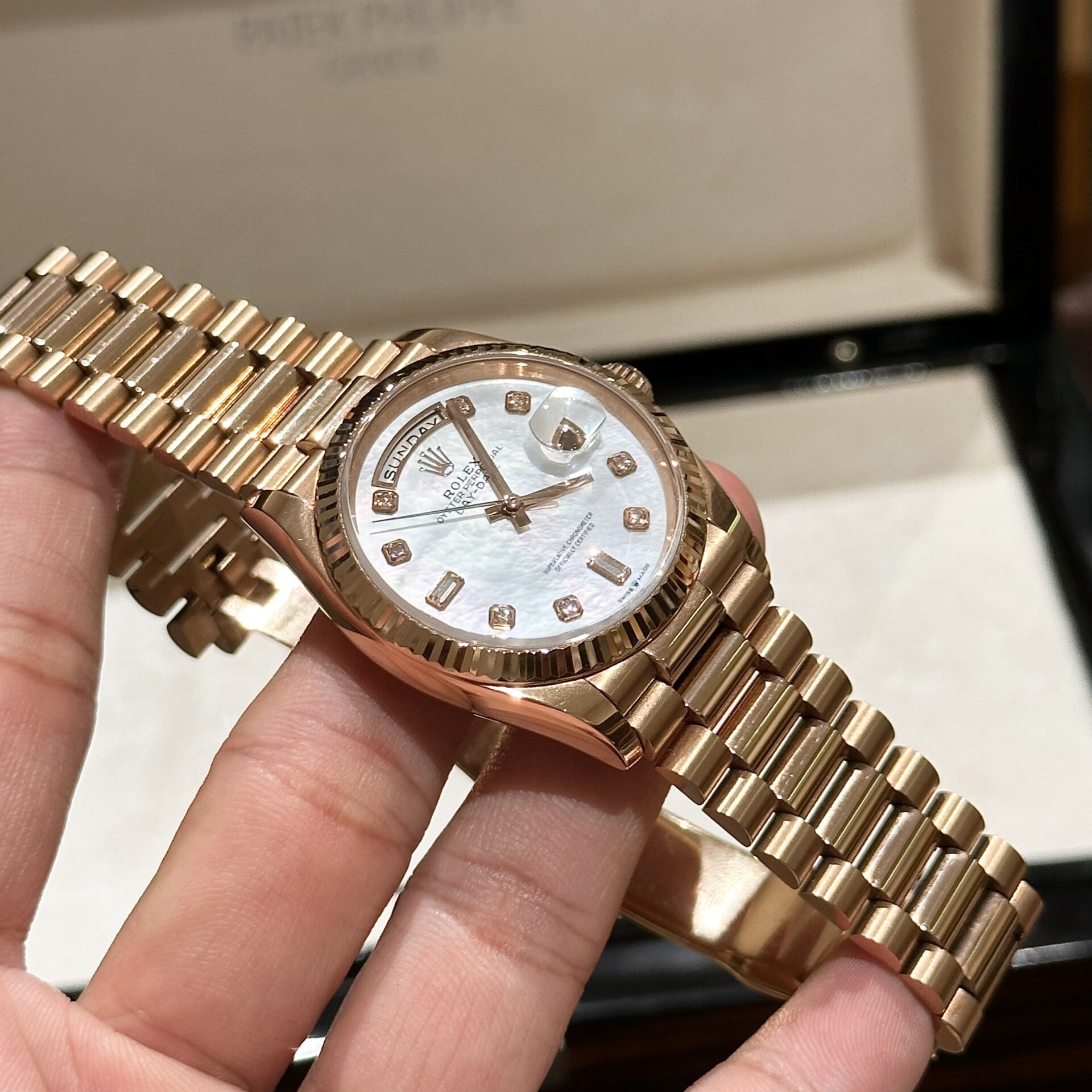 Rolex Day-Date RG Plated MOP Dial CZ Diamonds 36mm EWF Replica