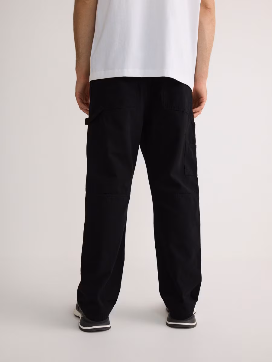 Loose Trousers